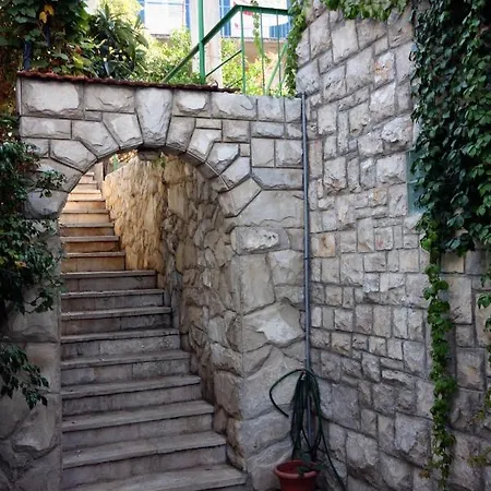 Apartment 5239b Stomorska